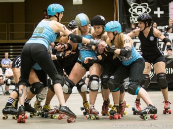 Windy City Rollers vs Minnesota Rollergirls at 2013 D1 Playoffs in Asheville