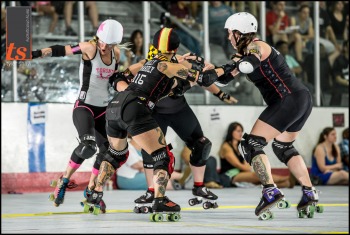September 2014 WFTDA Featured Skater: Dusty