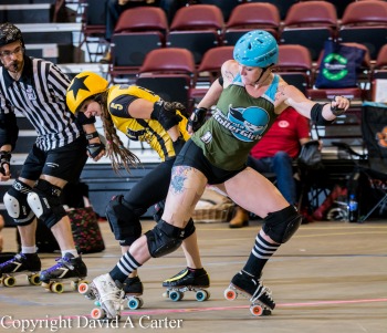 Minnesota RollerGirls vs Steel City Roller Derby at 2013 WFTDA D1 Playoffs in Asheville