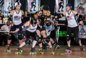 Boston Derby Dames vs The Chicago Outfit at 2013 WFTDA Division 1 Playoffs Salem