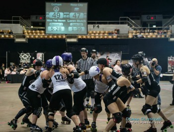 Gotham Girls Roller Derby vs Rose City Rollers in Game 9 at 2014 WFTDA Championships