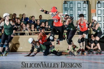 Gotham Girls Roller Derby v Rat City Rollergirls at WFTDA 2014 Playoffs Sacramento