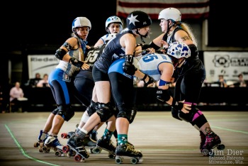 Game 14: Windy City Rollers (#8) vs Mad Rollin’ Dolls (#10)